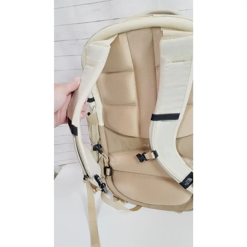 THE NORTH FACE Borealis Backpack in GRAVEL/KHAKI - Picture 7 of 14